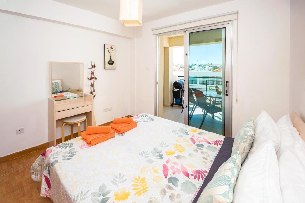 פאראלימני Seabreeze Apartment 200M Away From The Sea מראה חיצוני תמונה